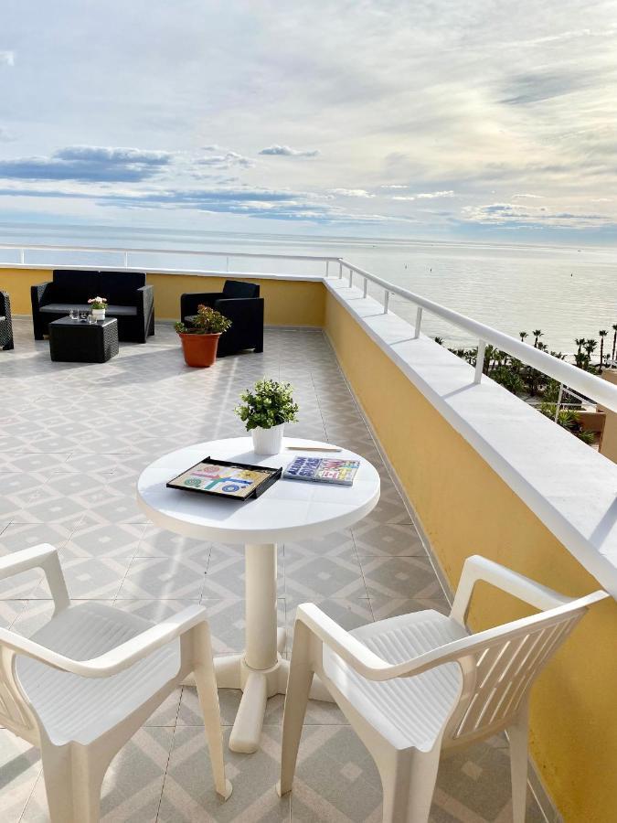 Appartamento Ático frontal con vistas al mar - 1ª línea Acapulco I Oropesa del Mar Esterno foto